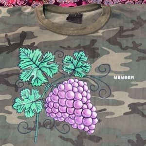 VTG 80s Stripe Wine Army Member camo T-shirt. Size S/M